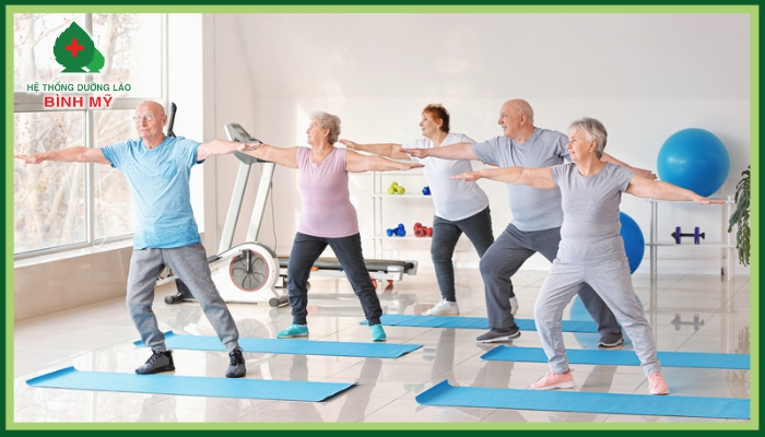 Những vấn đề cần lưu ý khi thực hiện các bài tập yoga cho người cao tuổi