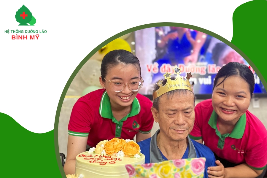 Mừng các cụ cao niên có sinh nhật trong tháng 8 tại cơ sở Nguyễn Tuân