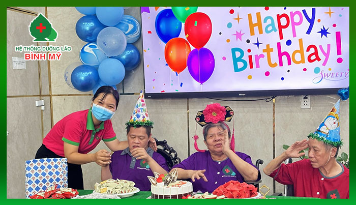 sinh nhật người cao tuổi tháng 9 cơ sở Nguyễn Tuân