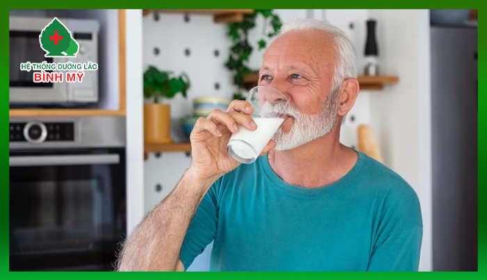 Khi nào là nên người sử dụng sữa bửa xương khớp cho những người già?
