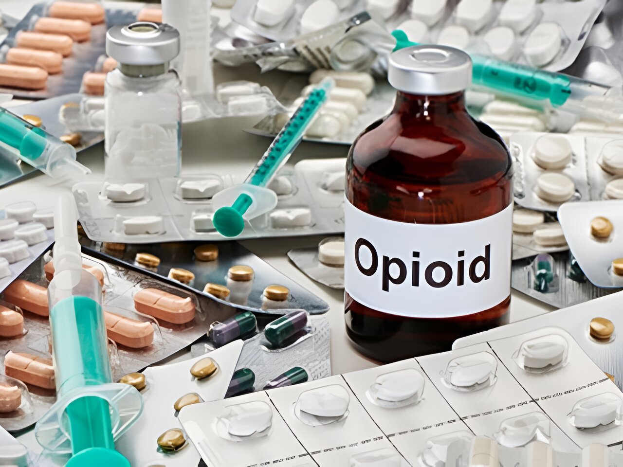 Opioids được sử dụng để điều trị đau dây thần kinh tọa mức độ trung bình đến nặng