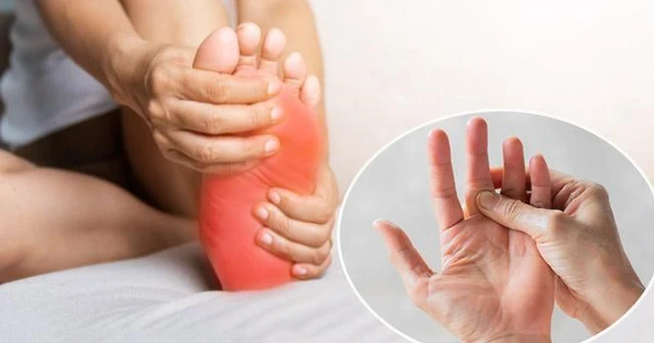 Tê bì chân tay thường xuyên xảy ra ở nhiều người, đặc biệt là người già