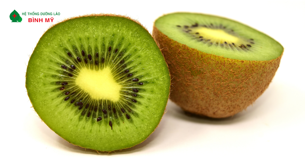 Kiwi – Chứa hàm lượng vitamin C cao