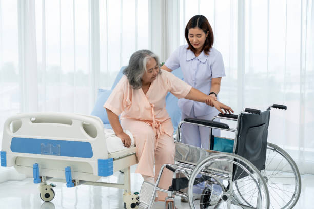 Dịch vụ điều dưỡng tại nhà là giải pháp lý tưởng dành cho nhiều đối tượng người cao tuổi