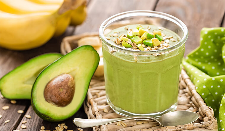 Sinh tố bơ chuối loãng