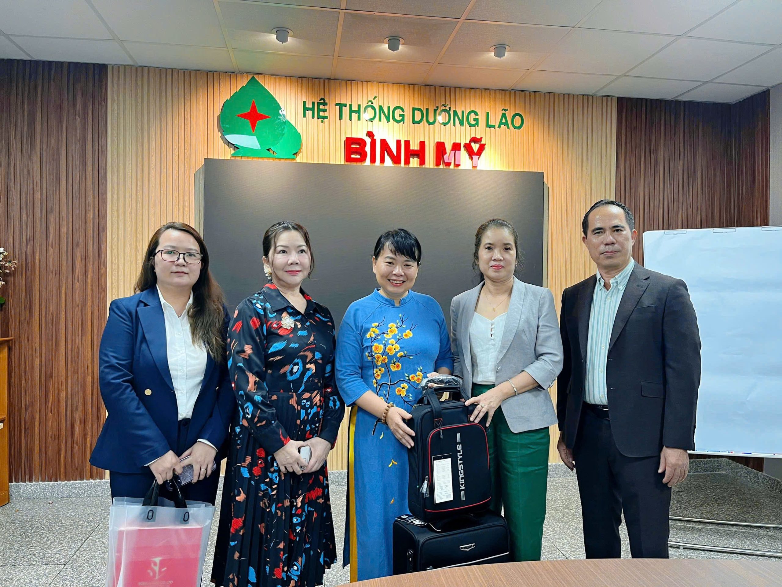 Đoàn khách Nhật Bản đến thăm và tìm hiểu Hệ thống Dưỡng lão Bình Mỹ tại Việt Nam