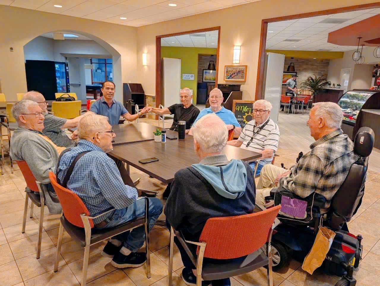 Tổng Giám đốc Bùi Anh Trung – Hệ thống Dưỡng lão Bình Mỹ tham quan mô hình Dưỡng lão Tallgrass Creek tại Hoa Kỳ