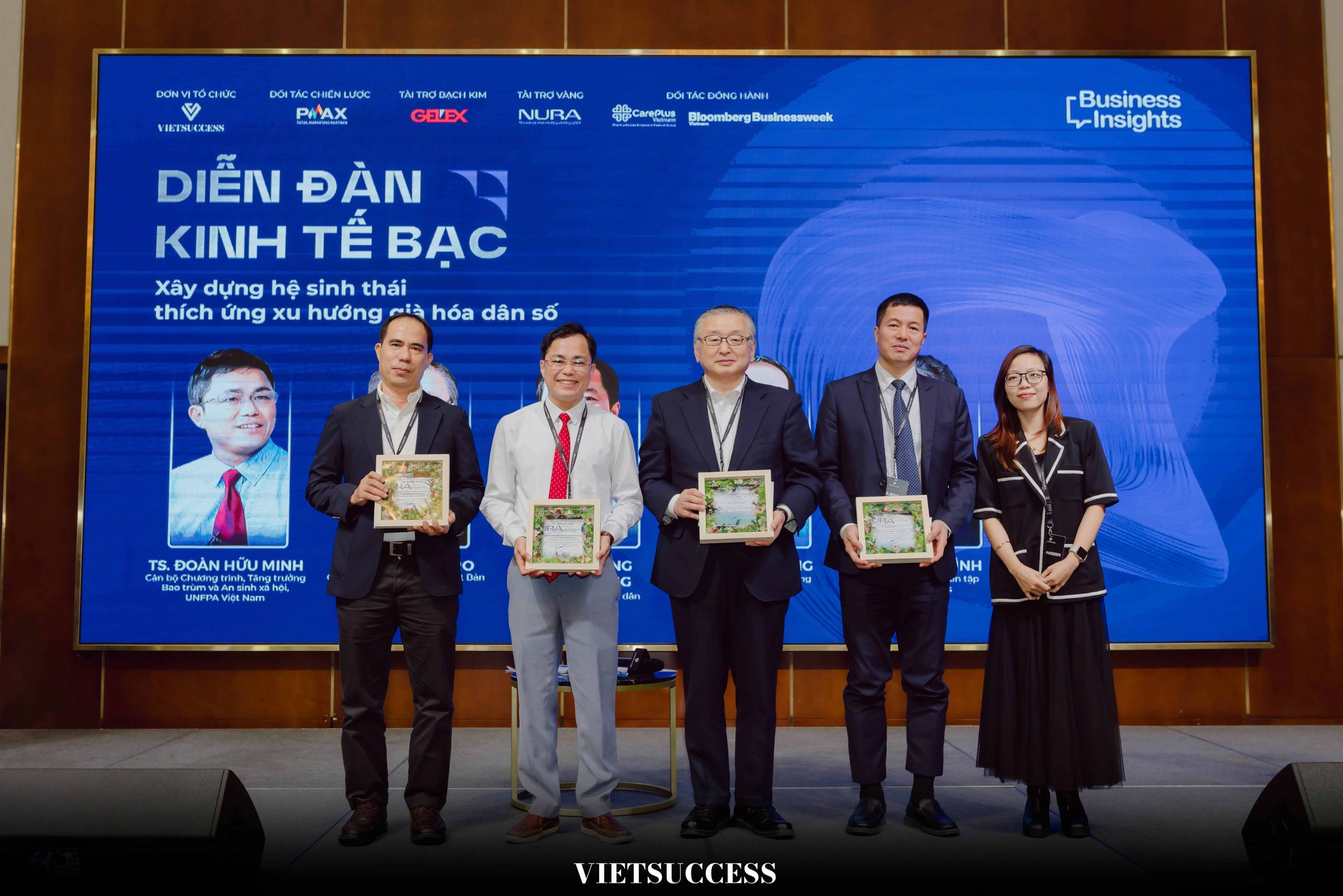 Tổng Giám đốc Hệ thống Dưỡng lão Bình Mỹ ông Bùi Anh Trung tham dự Diễn đàn kinh tế bạc (1)