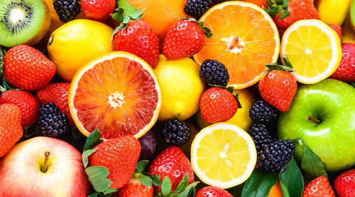 Cải thiện độ sáng và đàn hồi da nhờ trái cây giàu vitamin C