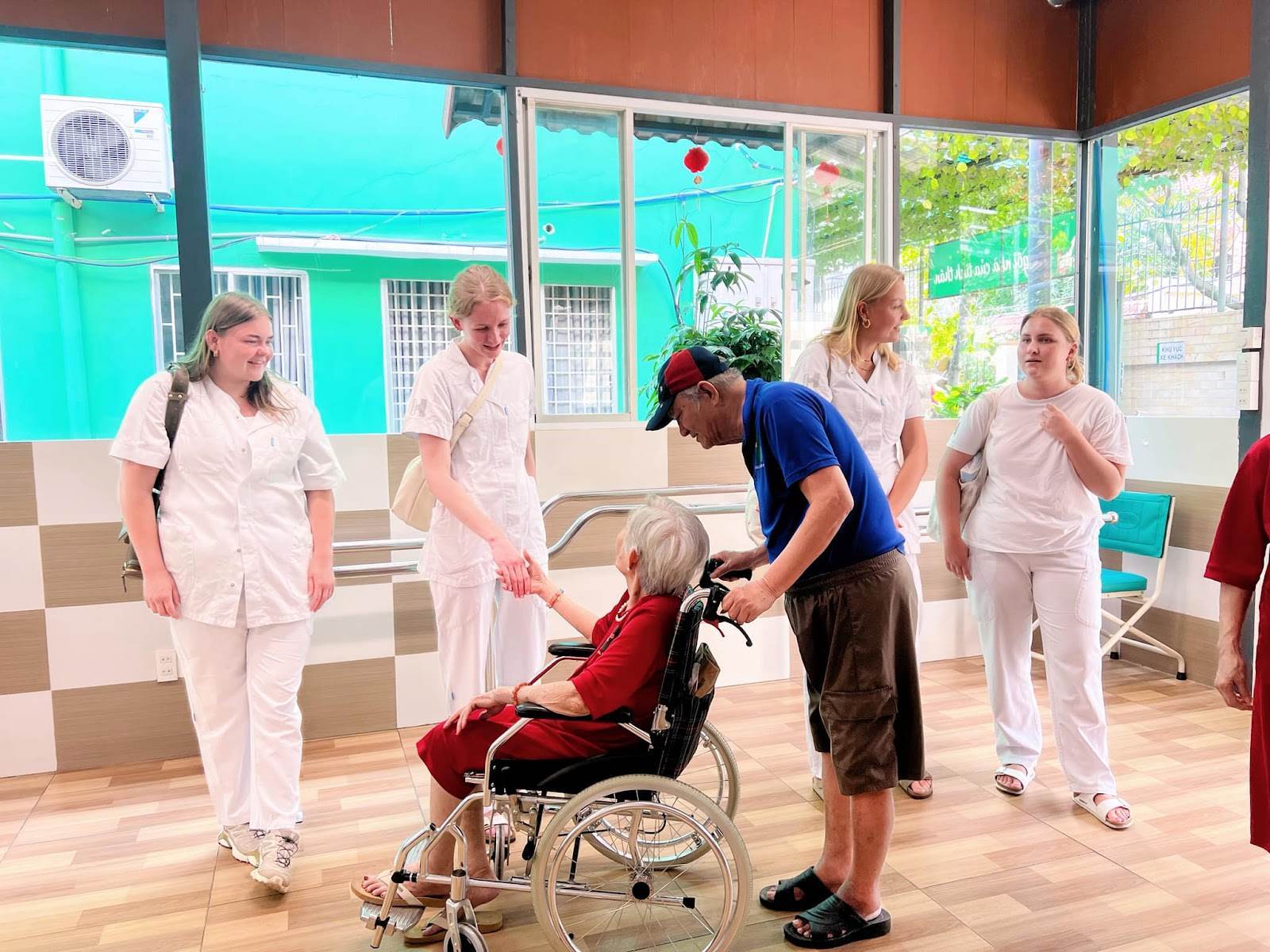 Hệ Thống Dưỡng Lão Bình Mỹ đón sinh viên quốc tế từ Nhật Bản, Đan Mạch